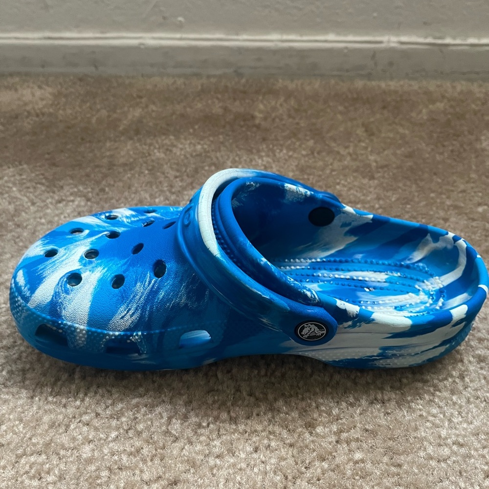 Crocs - Picture 8 of 13